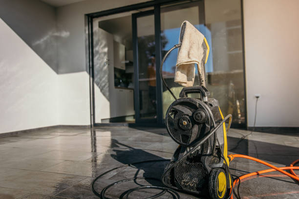 Best Animal Enclosure Cleaning  in West Point, UT